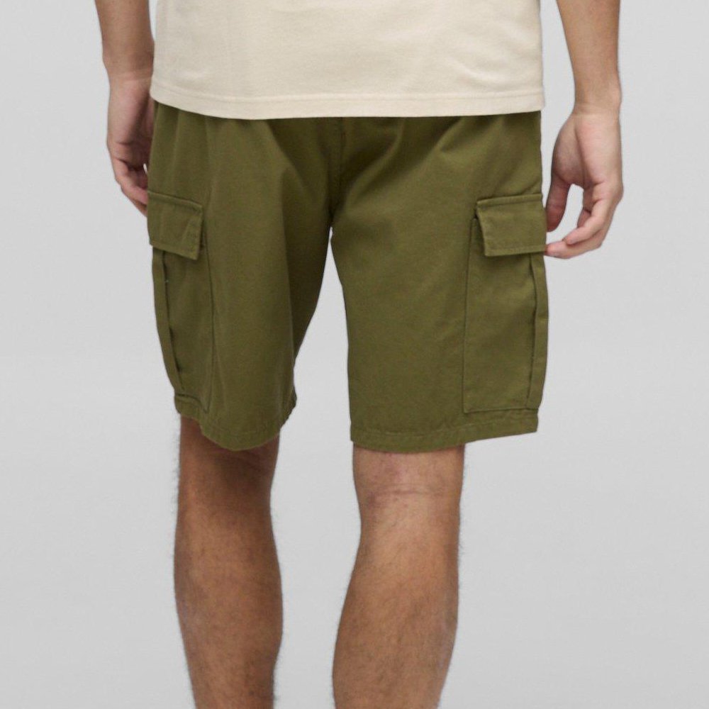 Khaki Relaxed Fit Cargo Shorts - Image 2